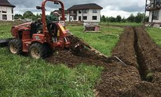 Копка траншей для водопровода в Кирове: цена за метр от 931 руб.