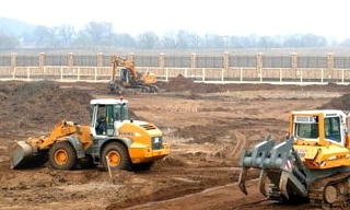 Планировка участка бульдозером в Кирове от 931 руб. Цены за м2 - 2Землекопа-Кро