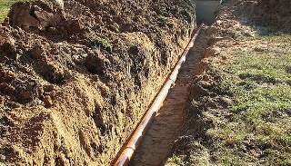 Копка траншей для водопровода в Кирове: цена за метр от 931 руб.
